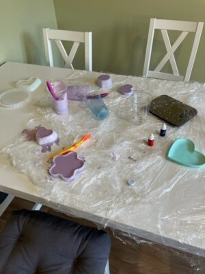 ResinCrete crafting with Kids